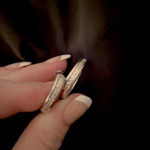 Cubic zirconia and silver hoop earrings with Huggie closure unisex